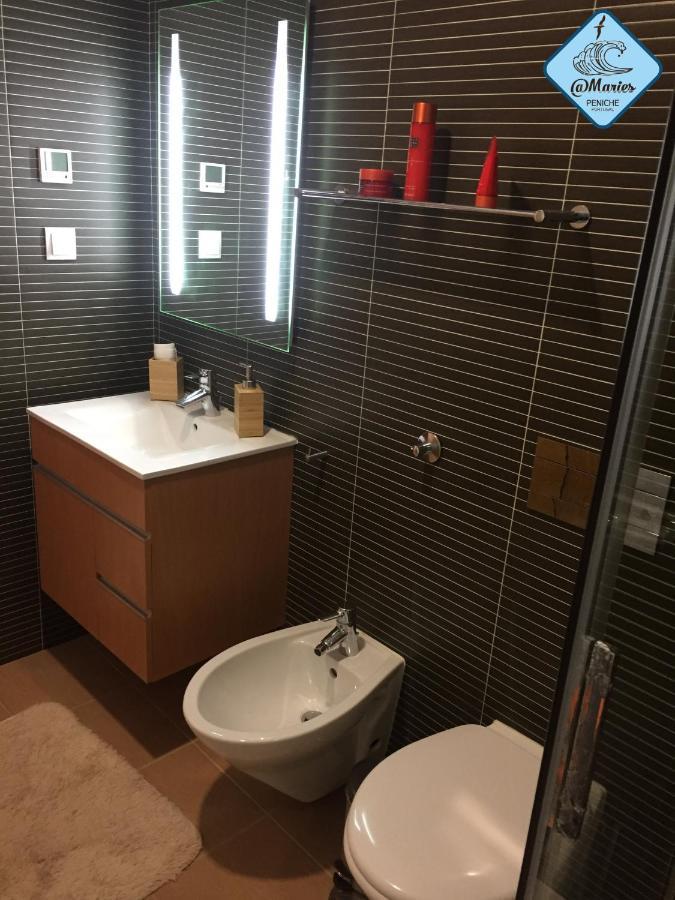 At Maries Beach House Peniche 1 Экстерьер фото