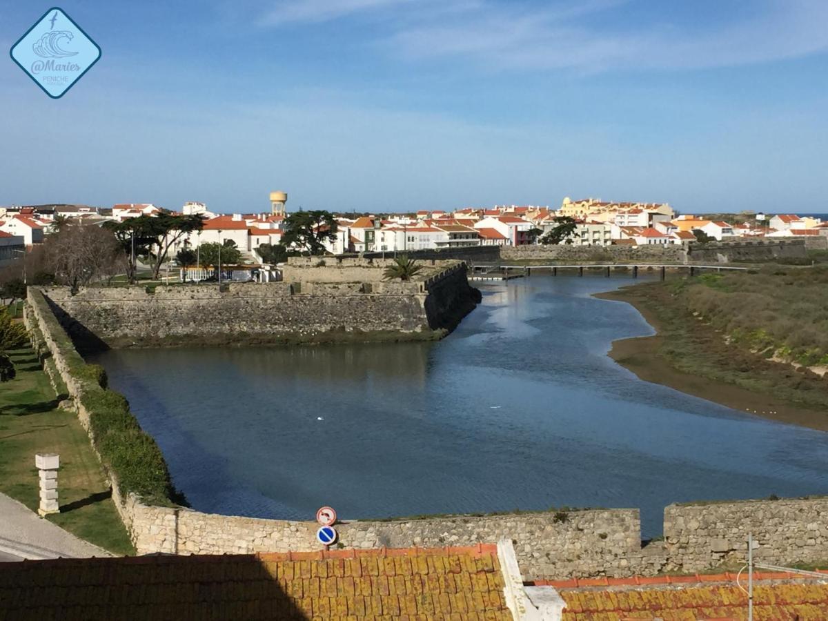 At Maries Beach House Peniche 1 Экстерьер фото