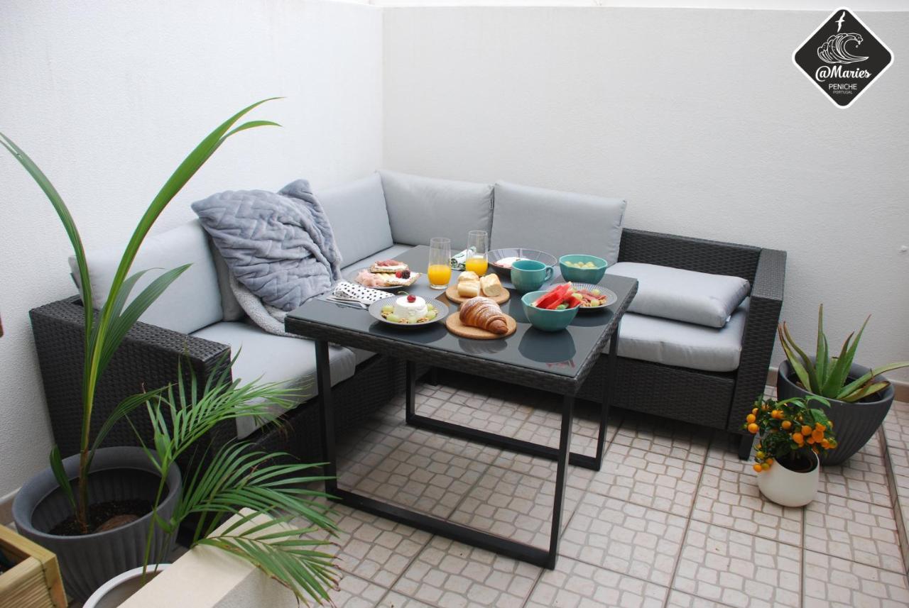At Maries Beach House Peniche 1 Экстерьер фото
