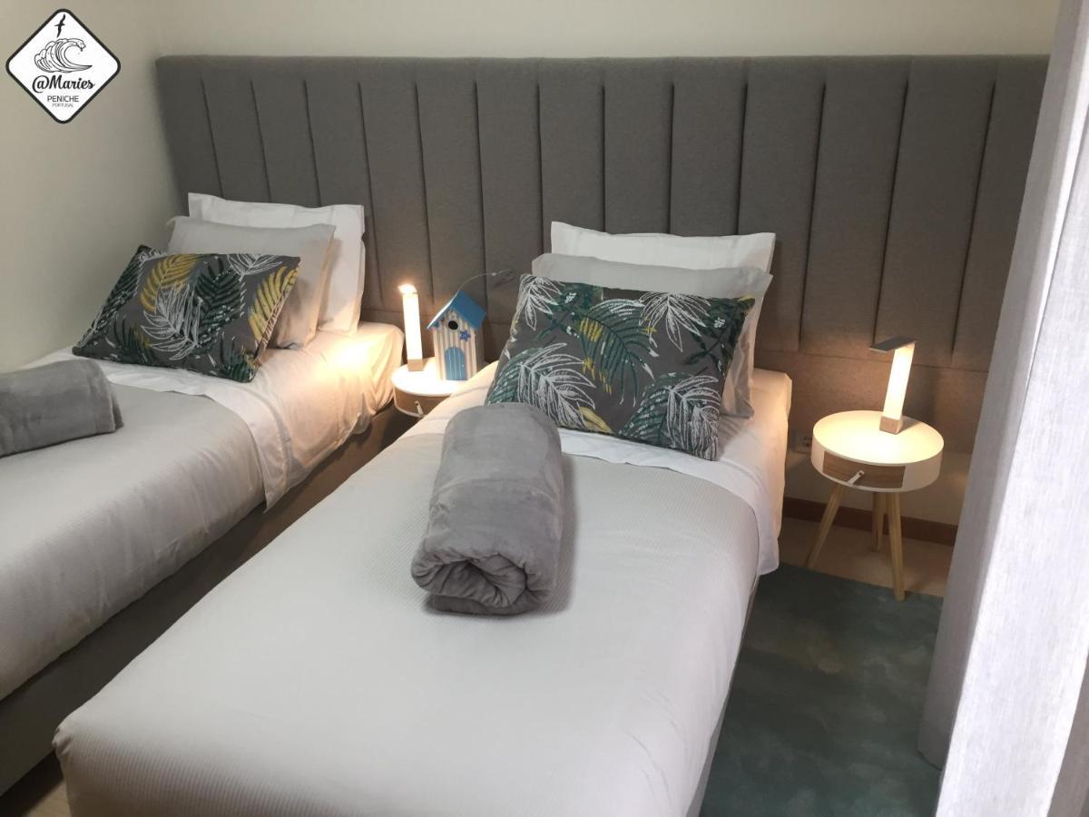 At Maries Beach House Peniche 1 Экстерьер фото