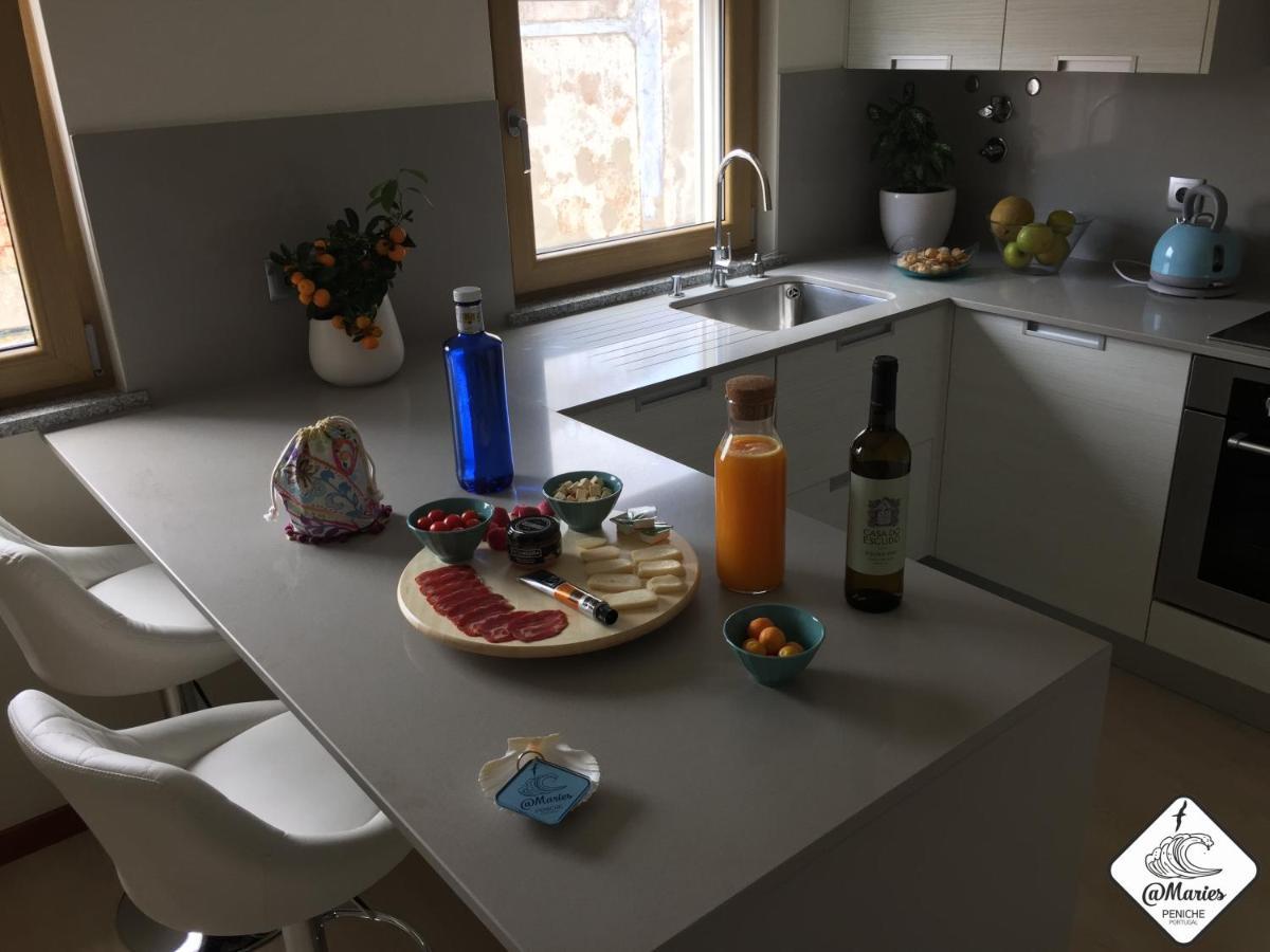 At Maries Beach House Peniche 1 Экстерьер фото
