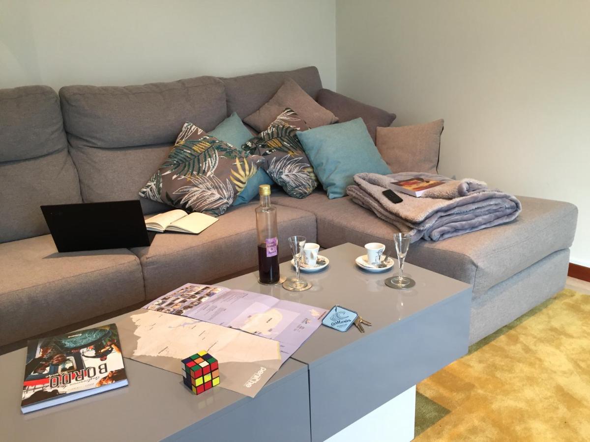 At Maries Beach House Peniche 1 Экстерьер фото